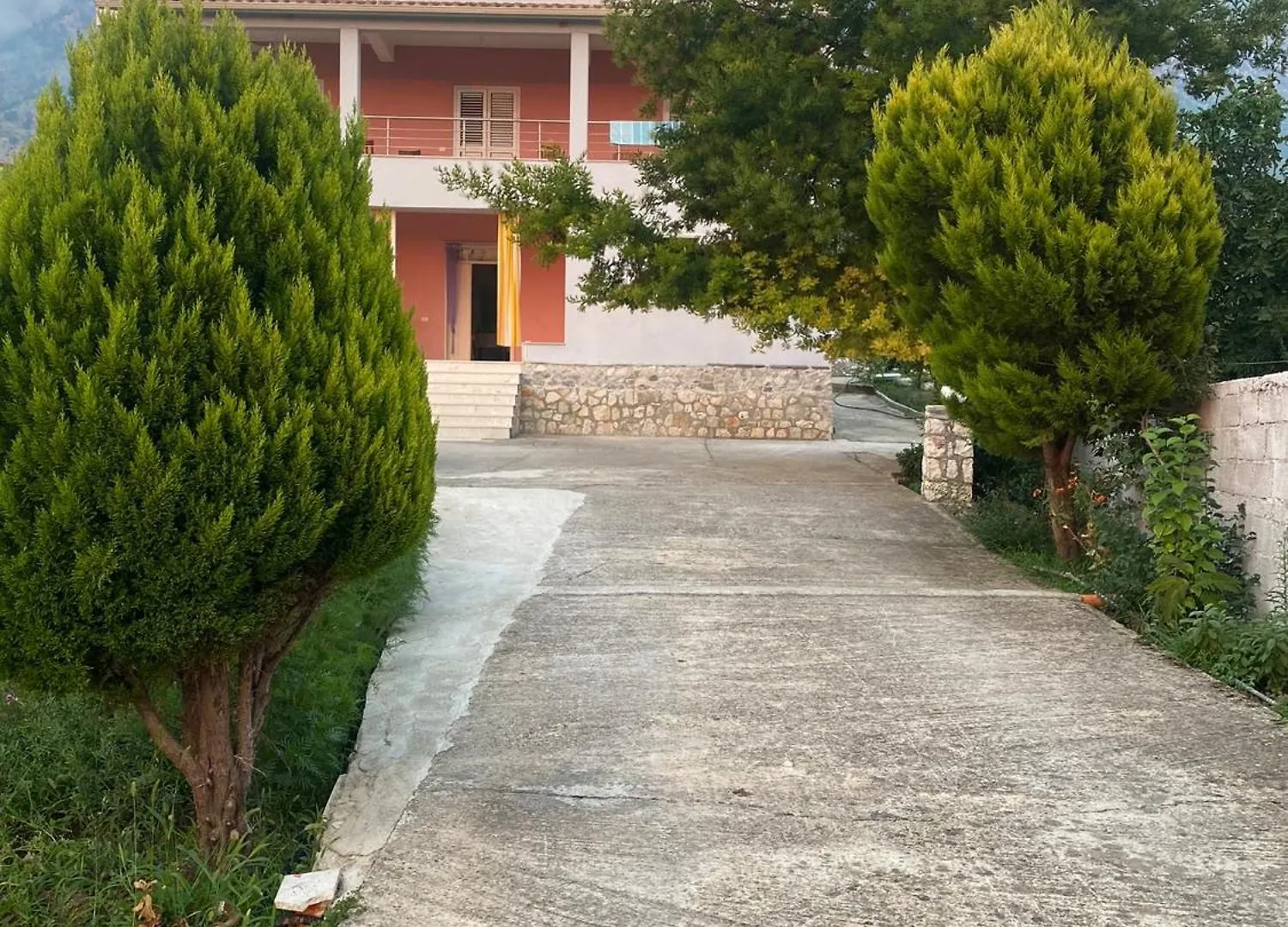 Affittacamere Hotel Izvor Panorama Trajas