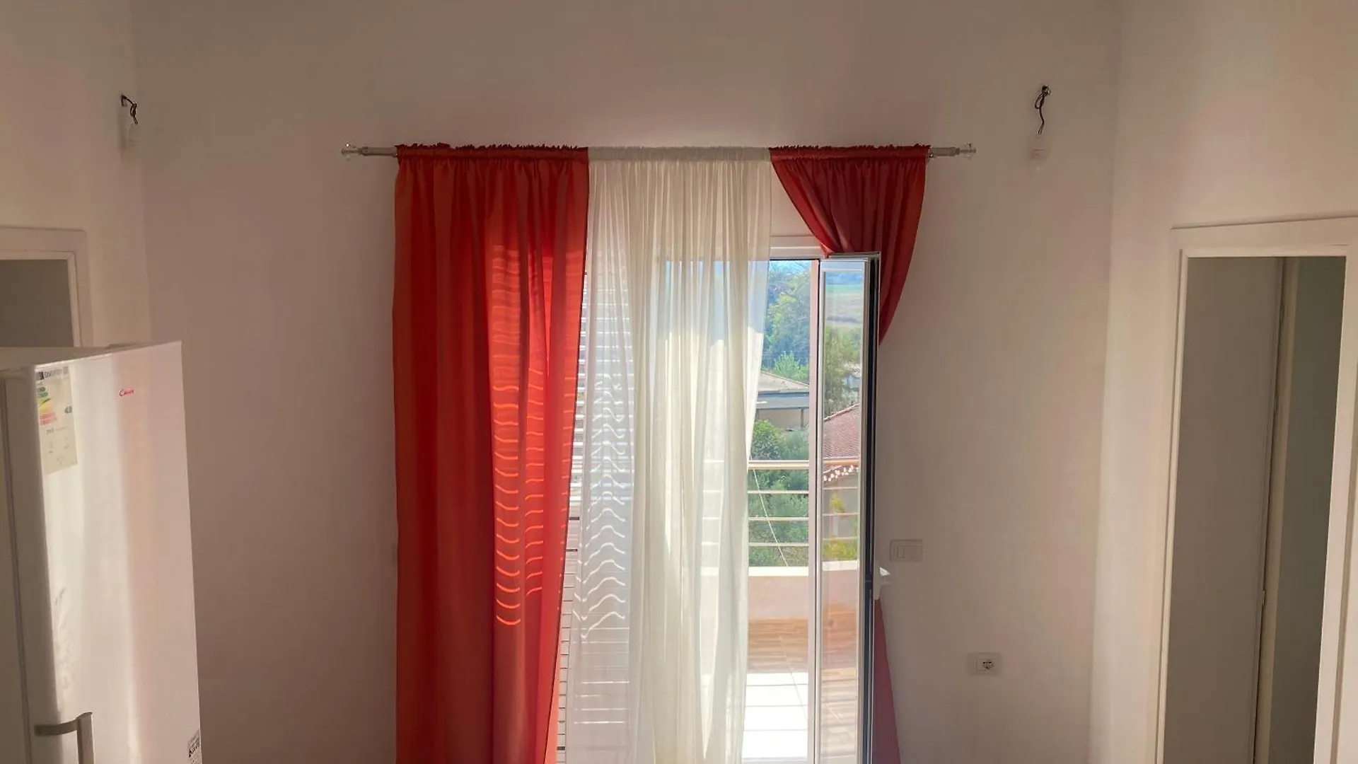 Hotel Izvor Panorama Trajas Affittacamere